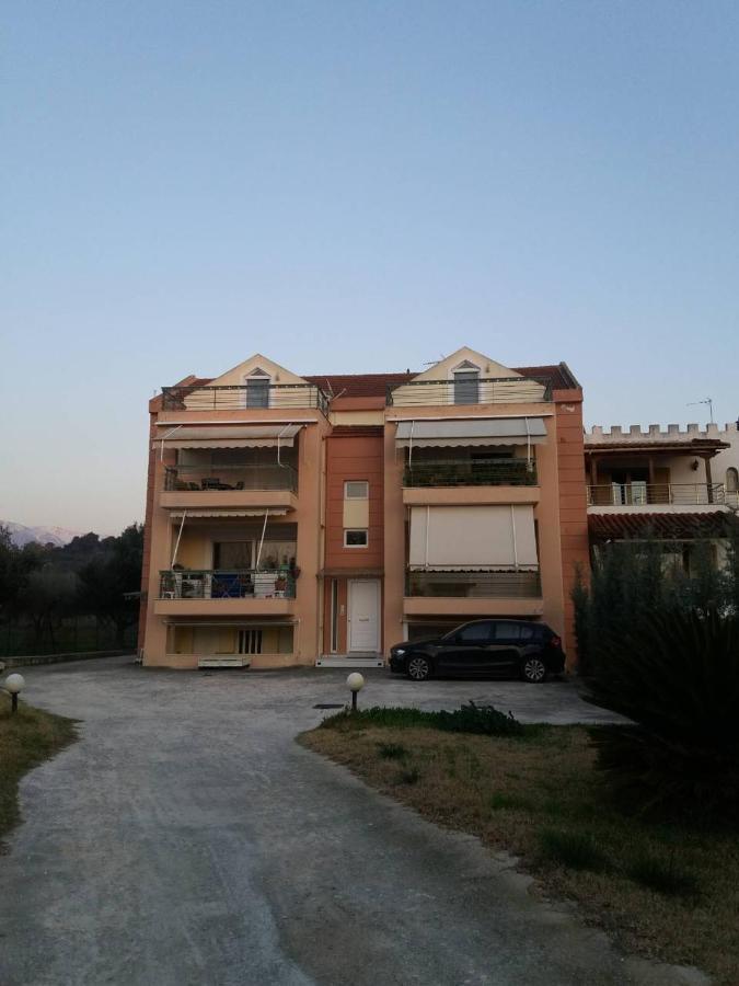 Ostria Seaside Apartments Patras Exterior photo